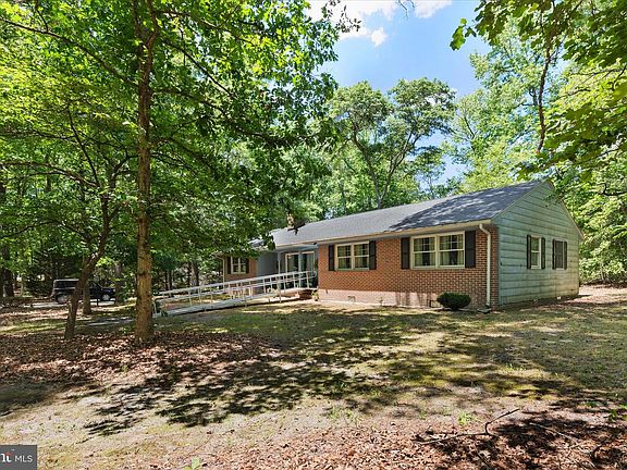 3rd image of 3821 Nassawango Hills Dr