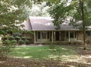 110 Beaverdam Rd, Fayetteville, GA 30214