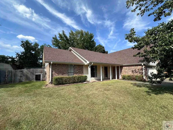 3510 Circle View Dr, Texarkana, AR 71854