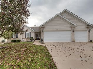 325 Van Buren Dr, Wentzville, MO 63385