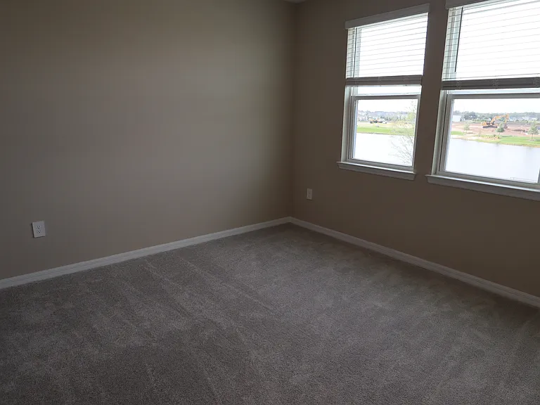 5172 Goldfinch Dr — Photo 17