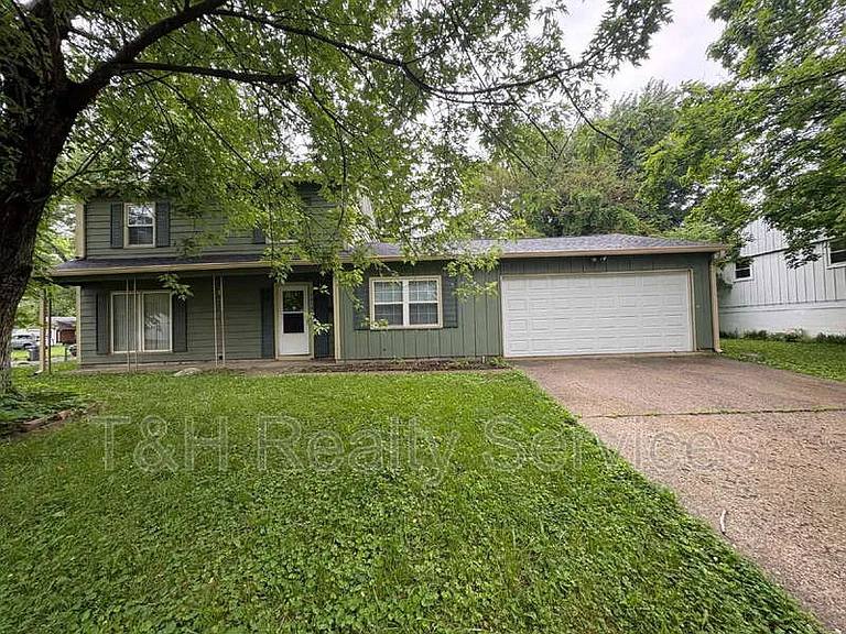 3644 Celtic Dr — Photo 1