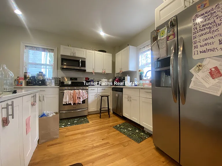 9 Winter Hill Rd #1 — Photo 1