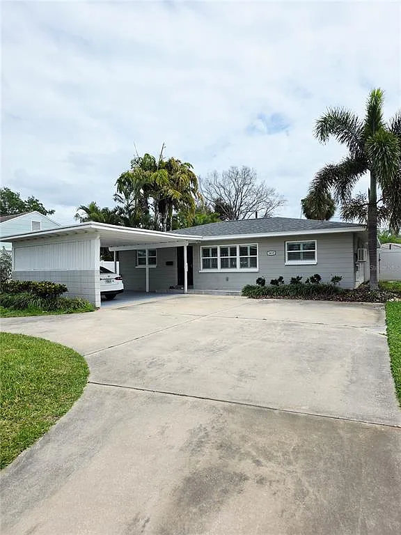 3 bed, 2.5 bath, 1428 sqft, $3,800 — Photo 2