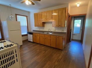 33 Dartmouth St APT 2, Worcester, MA 01604