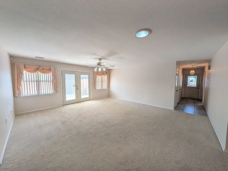 6947 E 46th Pl — Photo 6