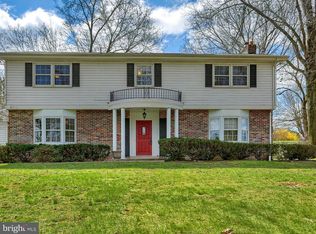 1539 Appletree Rd, Harrisburg, PA 17110
