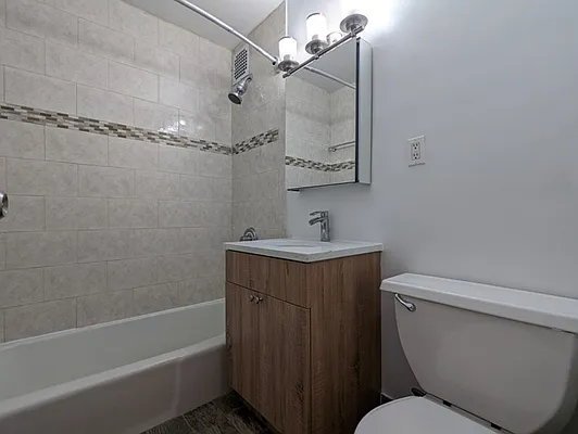 Rented by Spire Group | media 11