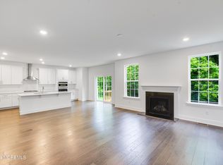 171 Woolley Ct, Oakhurst, NJ 07755