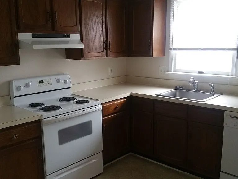 5001 Boonsboro Rd — Photo 5