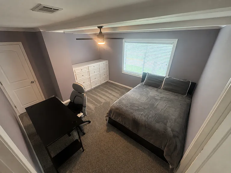 Upstairs Bedroom 3