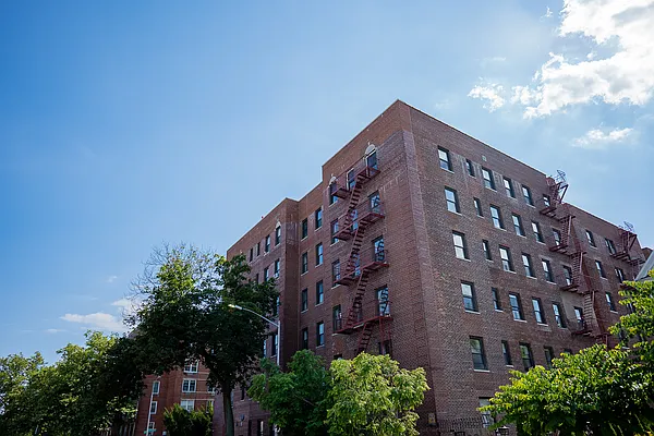 Sold by Hauseit LLC | media 14