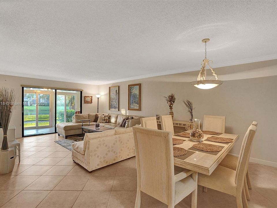 1st image of 7290 Kinghurst Dr APT 105