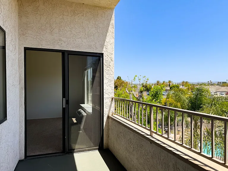 One park Apartments — Photo 101