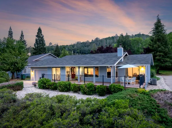 19336 Wildflower Dr, Penn Valley, CA 95946