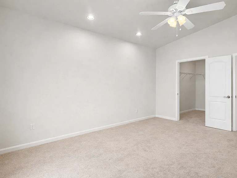 4820 E Virginia Ave #A — Photo 15