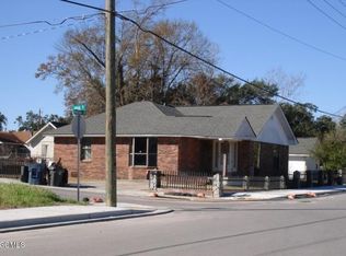 295 Laurel Ct, Biloxi, MS 39530