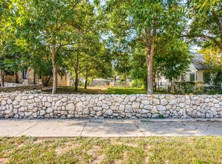 206 W Lullwood Ave, San Antonio, TX 78212