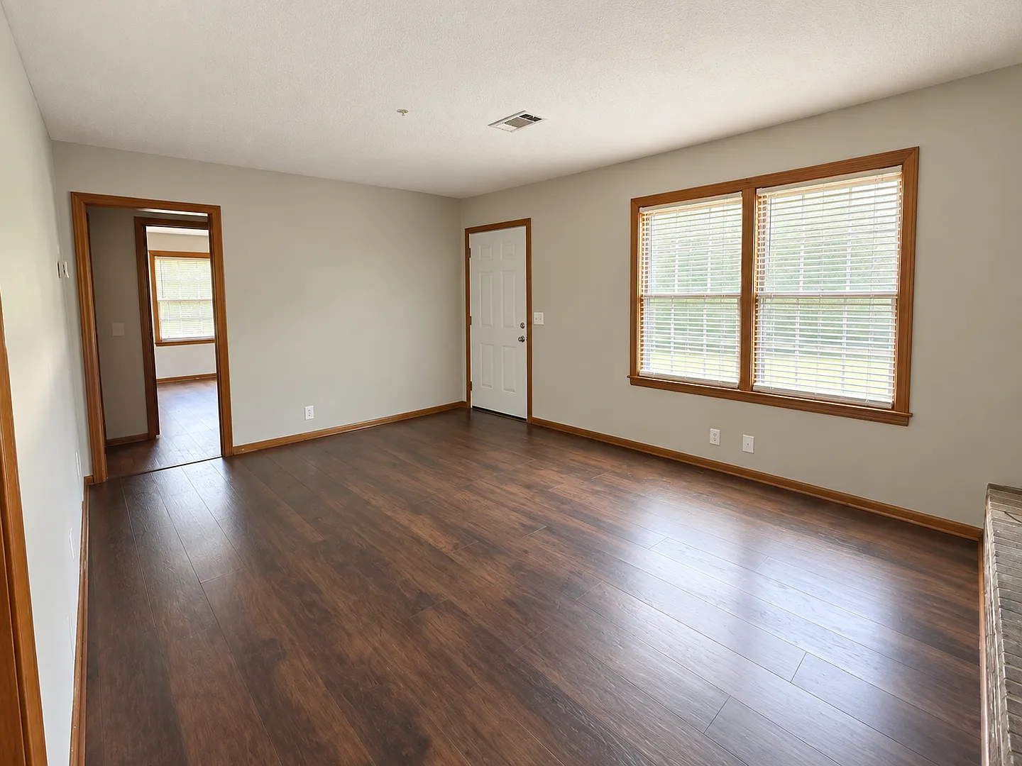 Country Field, City Convenience, Spacious 3 Bed Home Near Historic Downtown Prattville — Photo 3