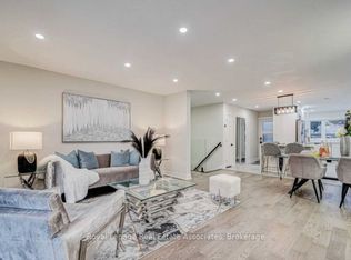 21 Davistow Cres, Toronto, ON M9V3E8