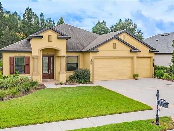 3rd image of 4920 Lago Vista Cir