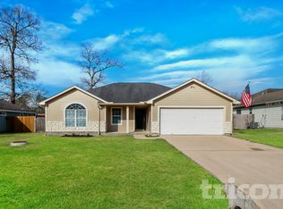 224 Kellyn Ct, Conroe, TX 77306