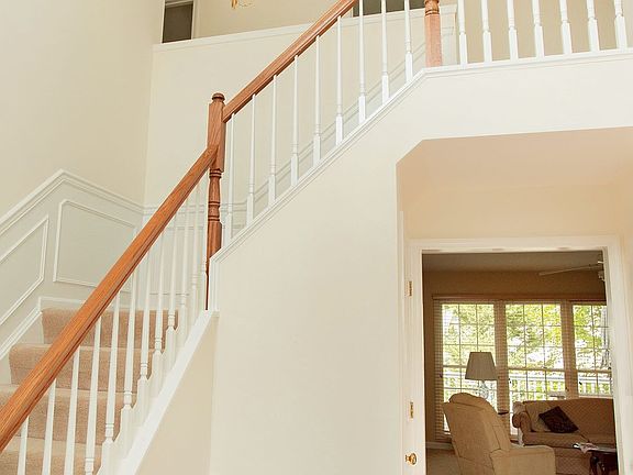 2 Story Foyer