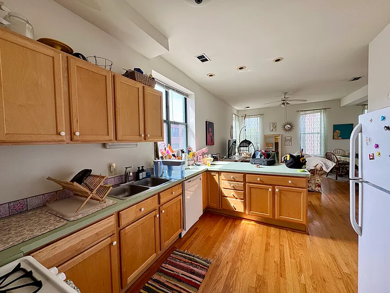 1825 W North Ave #2A — Photo 1