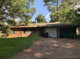 401 W Dewey Camp Dr, Florence, MS 39073