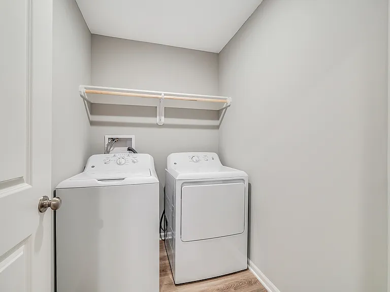 Pine Creek Townhomes — Photo 17