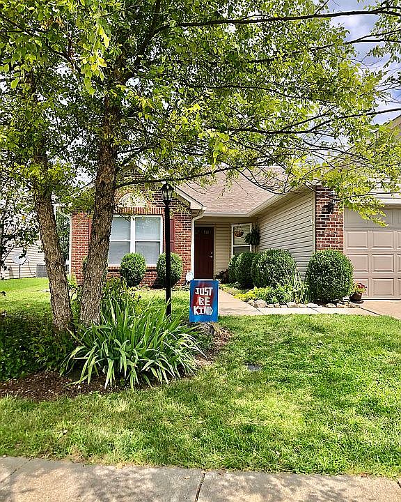 1st image of 729 Treyburn Green Dr