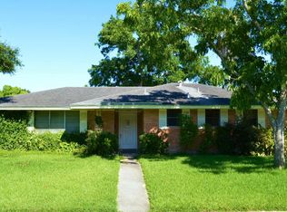 521 Fairfield Dr, Corpus Christi, TX 78412