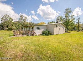 130 Palamino Rd, Crescent City, FL 32112