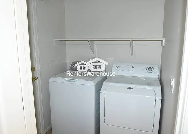 8757 E Avalon Dr — Photo 15