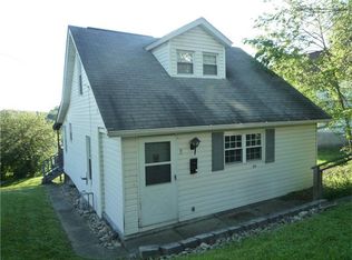 310 Reed St, Jeannette, PA 15644