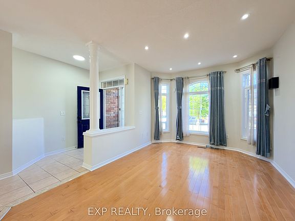 4th image of 7 Davidoff St