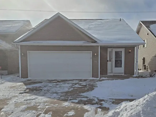 2114 42nd St S, Saint Cloud, MN 56301