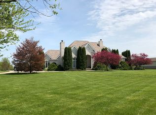 8976 Armstrong Rd, Newport, MI 48166