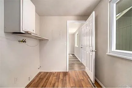 Laundry Room (Downstairs)