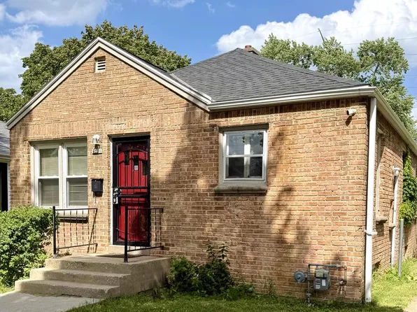 4656 N 21st STREET, Milwaukee, WI 53209