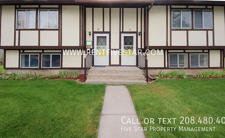 36 Temple Ave — Photo 1