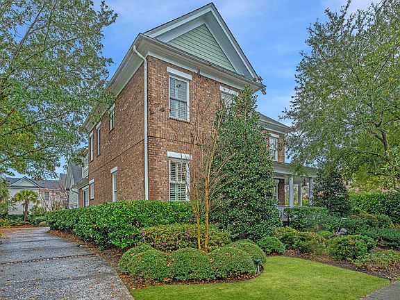 3rd image of 308 Gunboat Ln