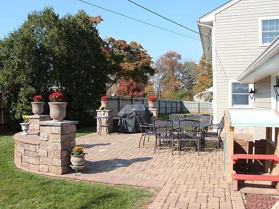 Paver Patio & Walkway