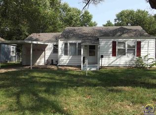 2130 SW Plass Ave, Topeka, KS 66611