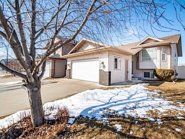 66 Jack Cres, Red Deer, AB T4P 0B1