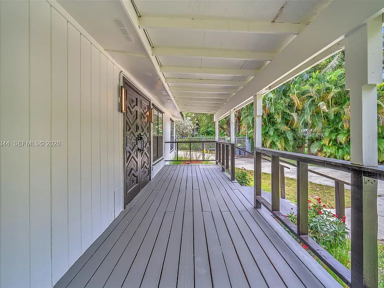 5096 SW 28th Ter — Photo 26