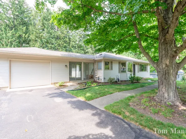 7131 Windcrest St SE, Grand Rapids, MI 49546
