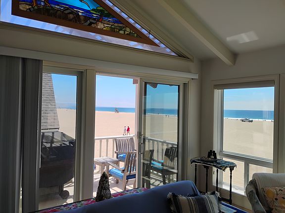 3rd image of 1806 W Oceanfront APT B