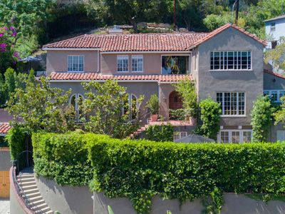 8213 Monteel Rd, Los Angeles, CA, 90069
