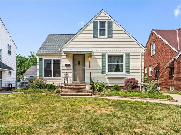 2920 Brookview Blvd, Parma, OH 44134